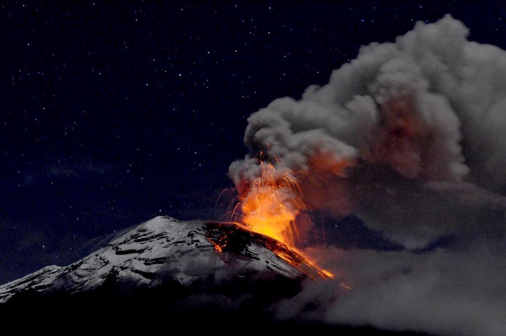 El Hogar De Chocolate Banos (Tungurahua) Bagian luar foto